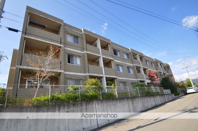 マーヴェラス箕面の物件写真